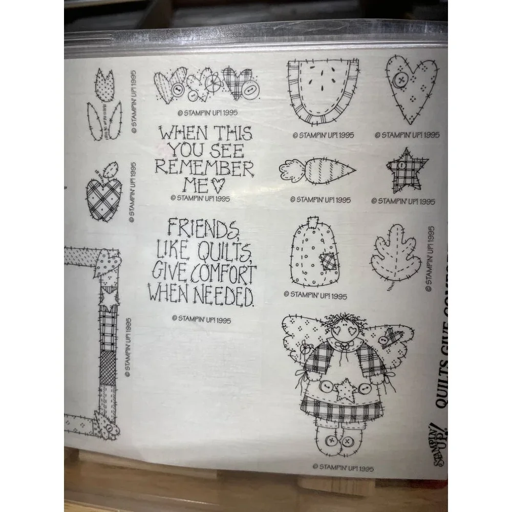 Stampin‎ Up Mounted Rubber Stamp QUILTS GIVE COMFORT
